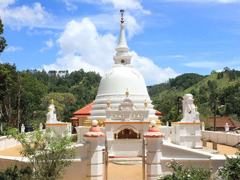 Trek to Little Adams Peak